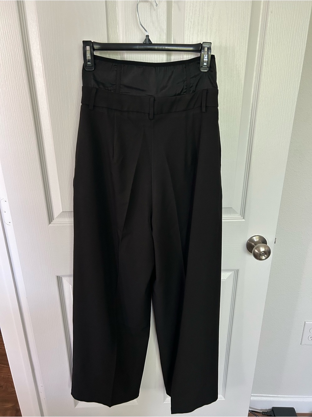 Commense High-Waist Wide Leg Black Trousers (NEVER WORN) - Picture 4 of 8